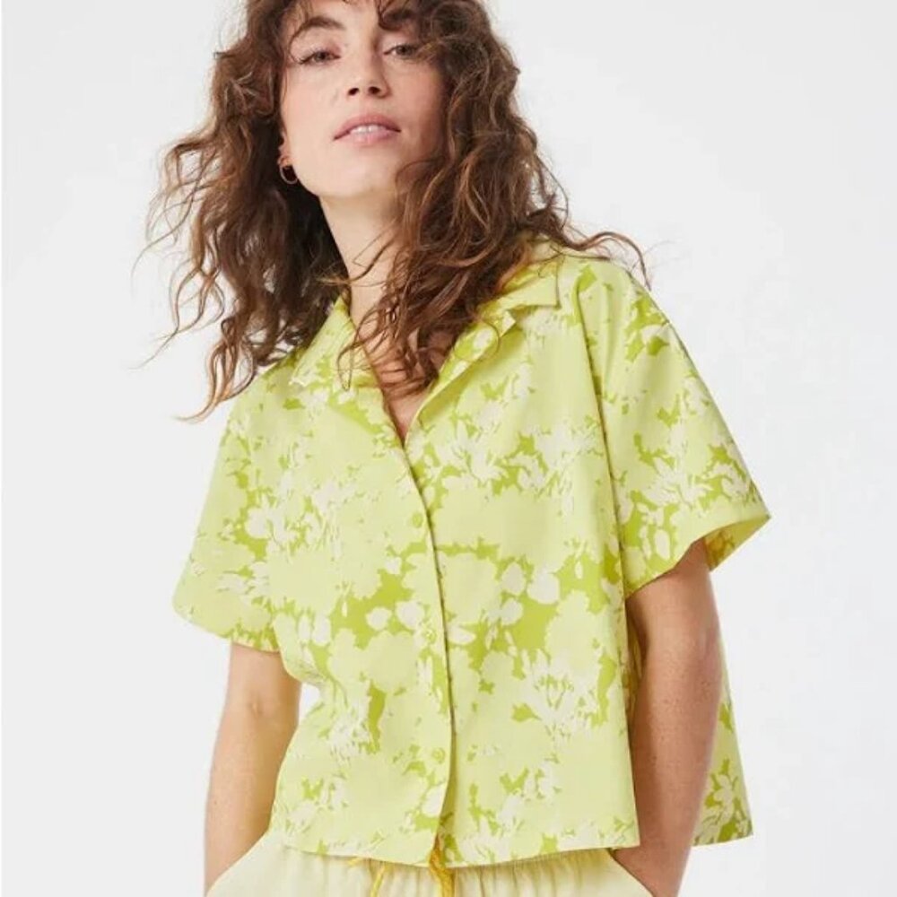 OutdoorVoices SolarCool Camp Collar Shirt (Small)